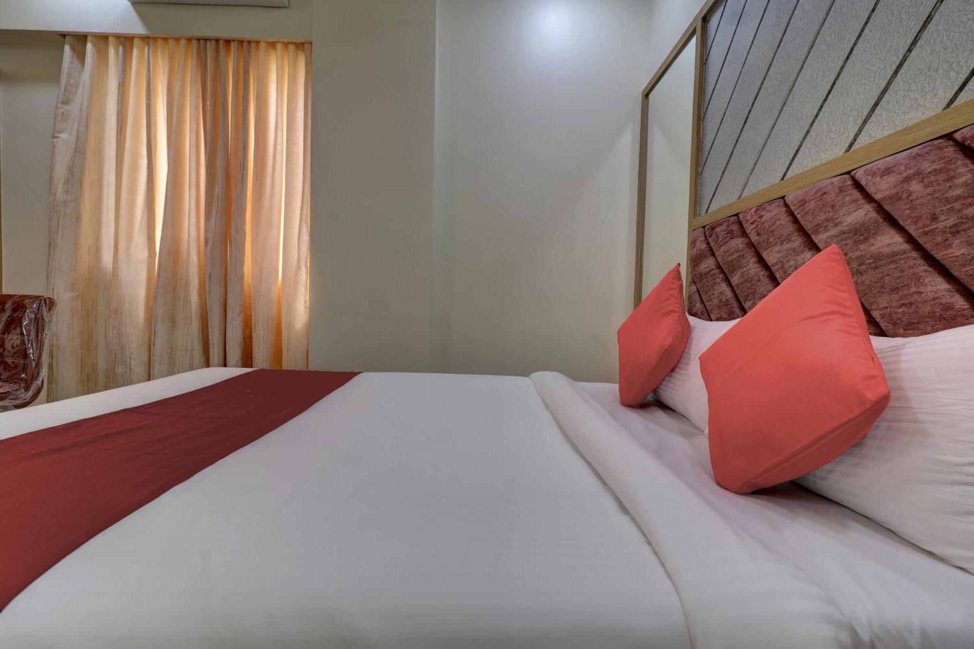 Victory Inn Turambhe Экстерьер фото